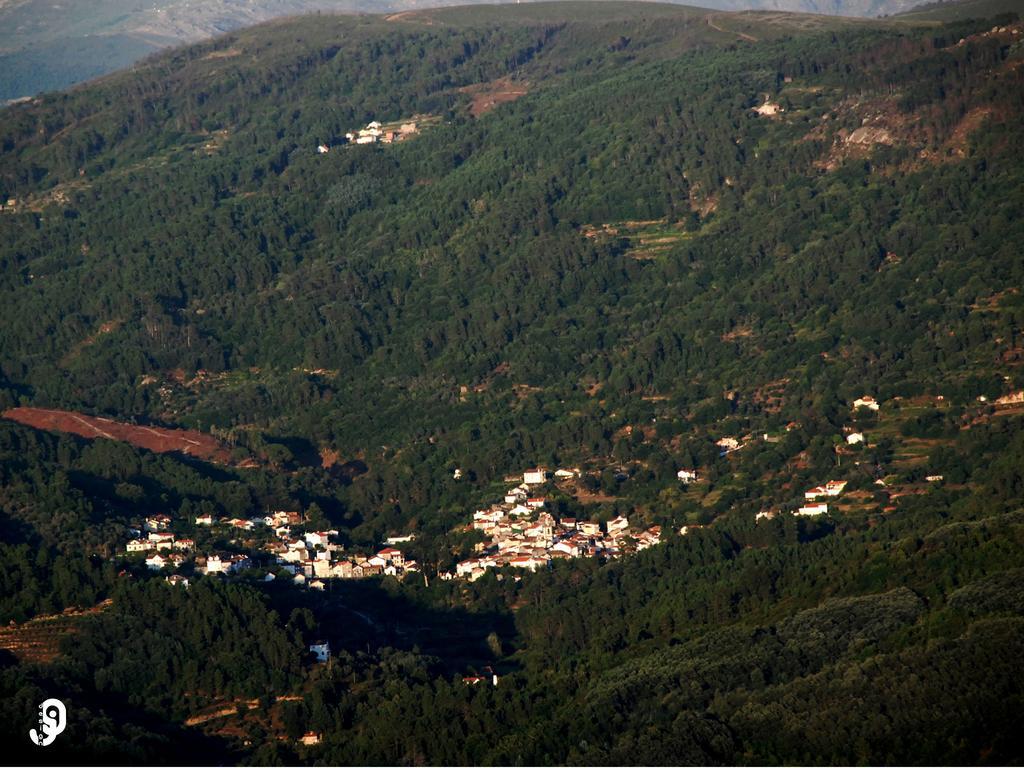 Quinta Dos Barbas Guest House Oliveira do Hospital Exterior photo